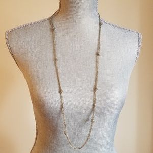 Knot and chain neckace